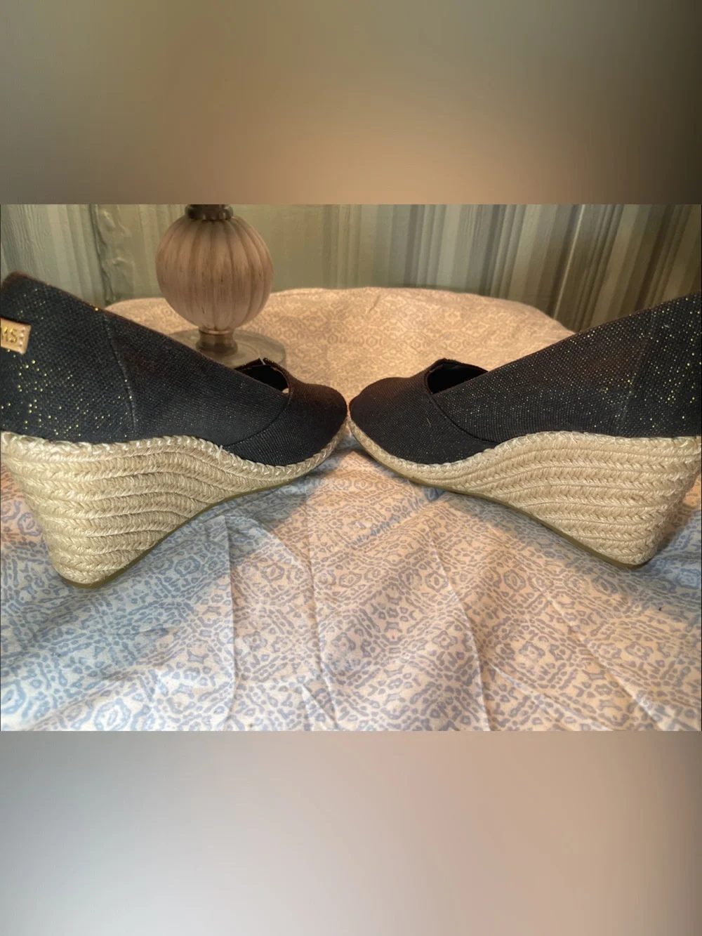 TOMS Michelle Black/Gold Sparkle Espadrille Wedge Peep-Toe New size 9.5